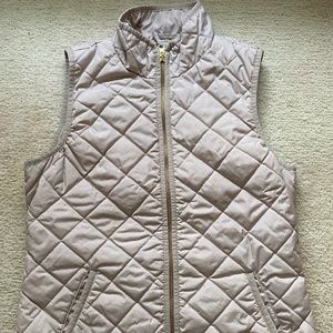 Ladies S Old Navy Quilted full zip vest